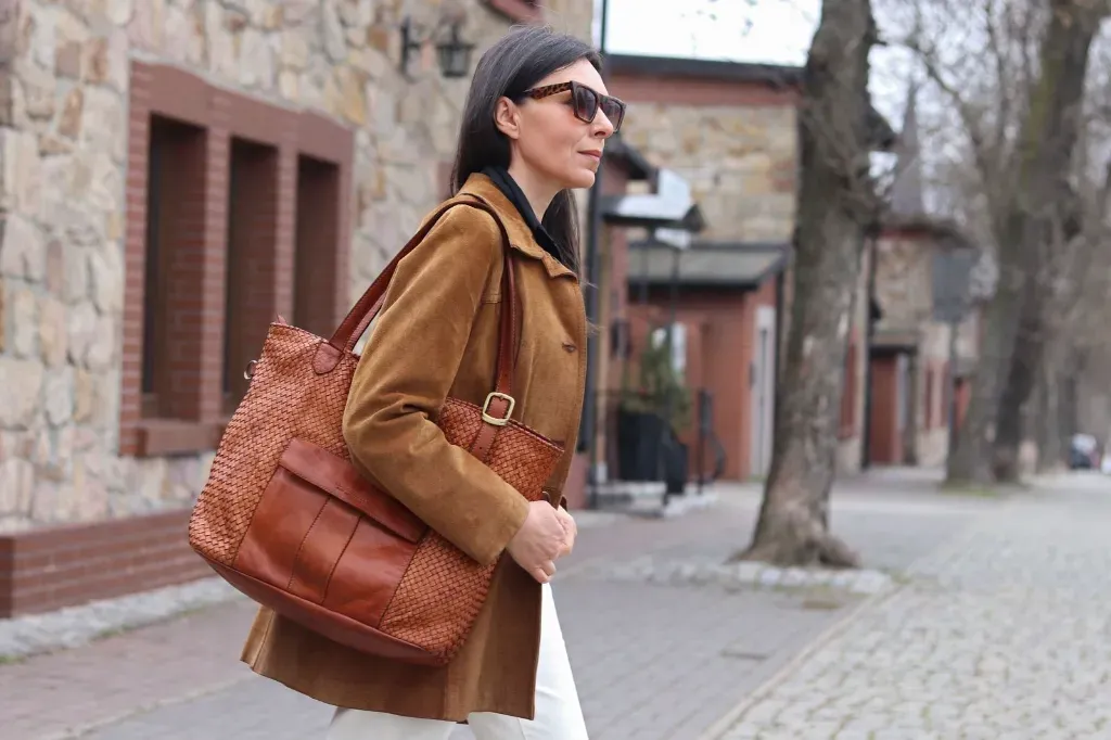 torebka ze skóry pranej